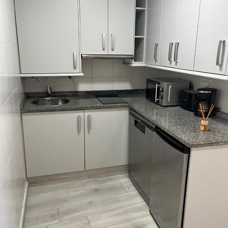 Apartamentos Turisticos Palacio De Meras Tineo Bagian luar foto